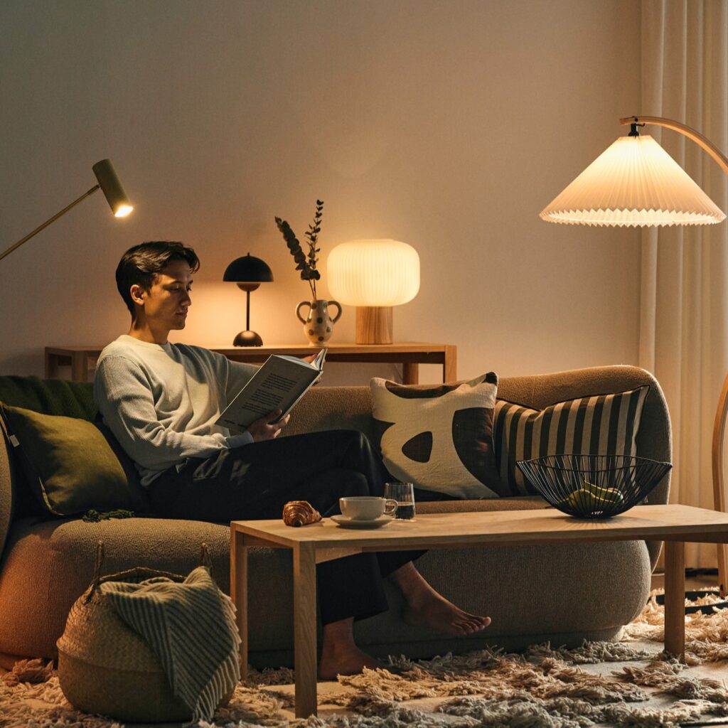 Minimalist room design emphasizing light, continuity, and open space